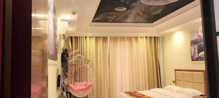 Pingtang Guolin Hotel Hotel di Pingtang County