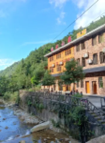 Jinshui Manor Hotels near Daxiong Mountain National Forest Park