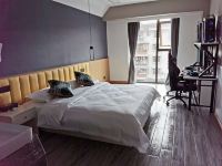 长宁提莫电竞酒店 - 灰色空间大床房