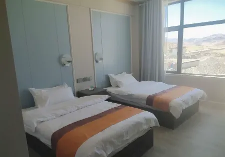 Convenient Hotel Aung Ren Yihao Отели в г. Ангрен