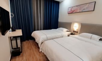 Eaka365 Chain Hotel VS E-GAMES Hotel (Zhangjiakou Xiahuayuan)