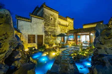 Xidi Wulu · Huizhou-Style Courtyard Leisure Homestay