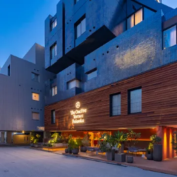 The OneFive Terrace Fukuoka Отели рядом с достопримечательностью «Конгресс-центр Elgala»