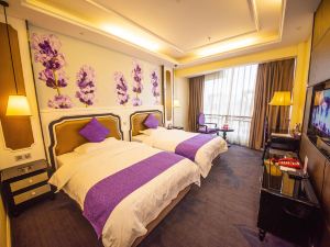 Luxian Longcheng Hotel