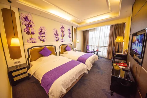 Luxian Longcheng Hotel