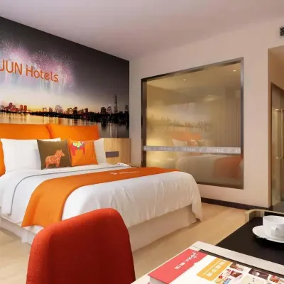 Junyi Hotel Chain (Ganzhou Ganxian Middle School) Hotel di Ganzhou