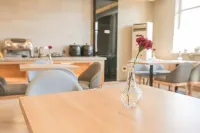 โฮมอินน์ · นีโอ สาขา ถนนเหวินฮวา เฉาหยาง ซิงหลง