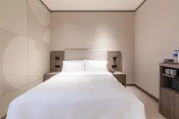 HanTing Hotel (Huangshi Jiaotong Road Zhonglou Pedestrian Street)