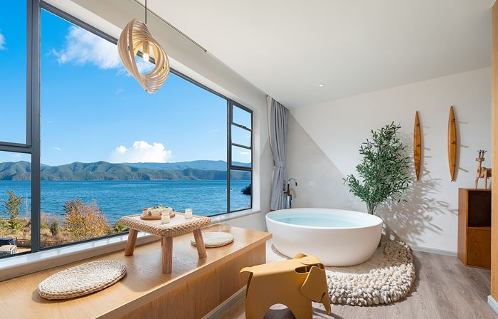 瀘沽湖桃之夭夭湖景星空度假飯店