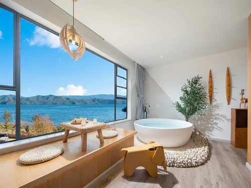 YaoYao star sky Lakeview Hotel·Lugu Lake