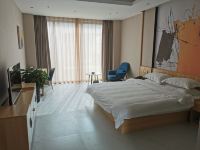 丹阳拈花拾兰主题酒店 - 庭院舒适大床房