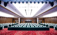 V-CONTINENT Zhangjiakou Hotel
