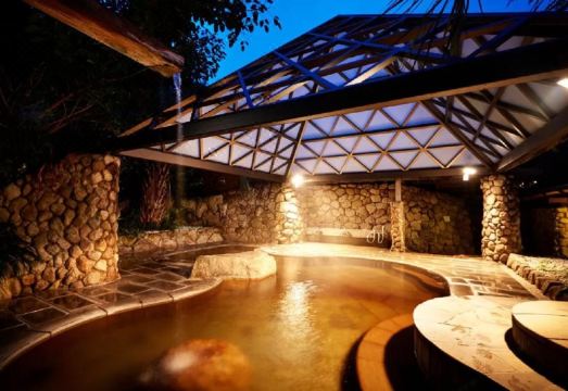 해밀턴 우레시노의 세련된 외관