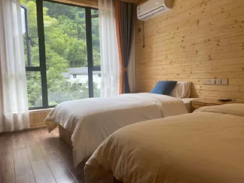 Longxuan Homestay Hotels near Longmen Mijing Scenic Spot