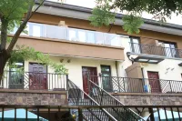 Beijing Yuanzhu Xiaoshe Villa Hotels in 