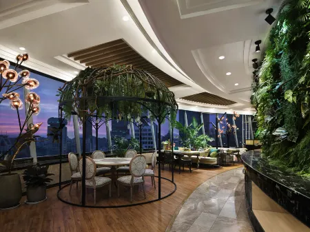 Wanda Yi WuXi Отели рядом с достопримечательностью «Basic Teaching Department of Wuxi Institute of Commerce»