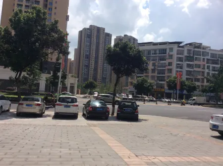 Shehong Yujin Xiangyun Smart Theme Hotel Отели в г. Шэхун