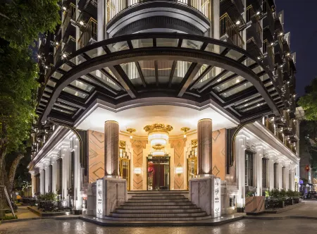 Khách sạn Capella Hanoi