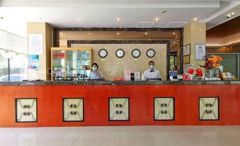 GreenTree Inn (Jiaozhou Sanlihe Park Liqun Shopping Plaza)