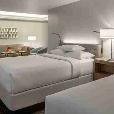 Hyatt Regency Orlando Intl Airport Rooms