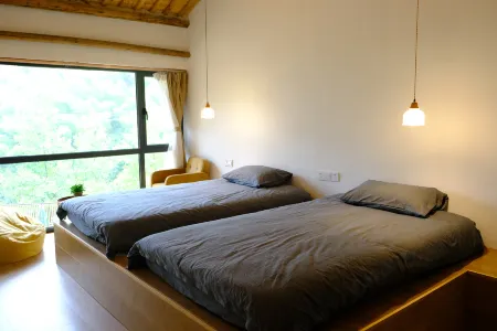 Changshan village winery wang Meishan room Отели рядом с достопримечательностью «Taohuayuan Scenic Area»