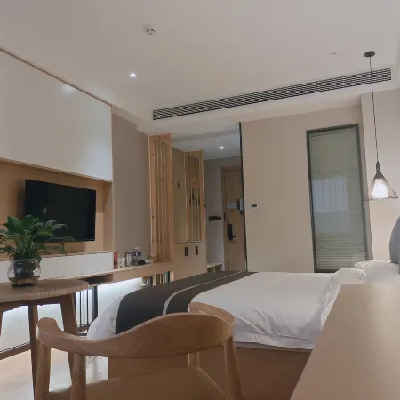 Zaoyang Qingcheng Hotel
