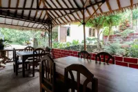 Rock Garden Homestay & Resto by Zuzu Hotel a Tepus
