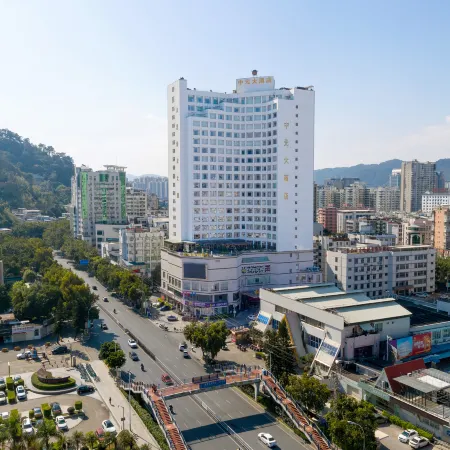 Centron International Hotel