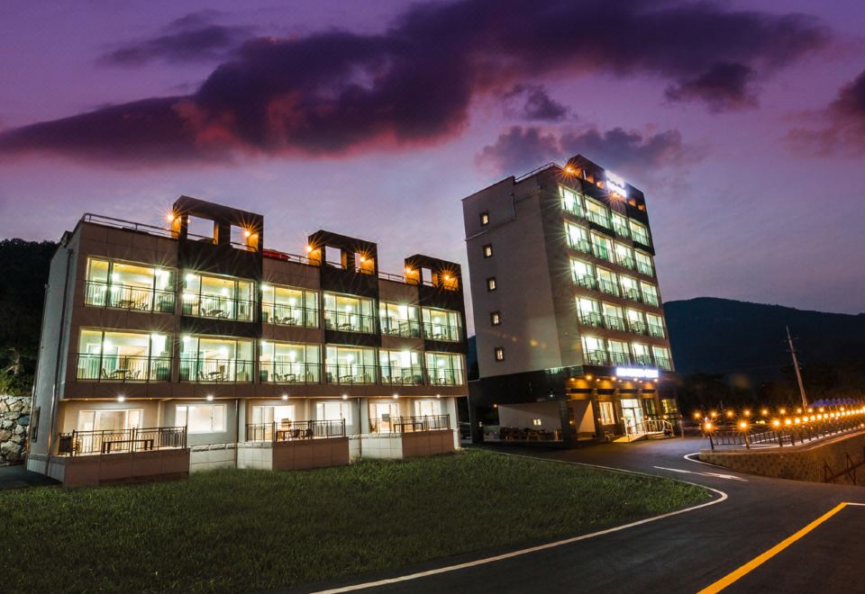 아리아 펜션 리조트