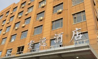 Yunyi Hotel