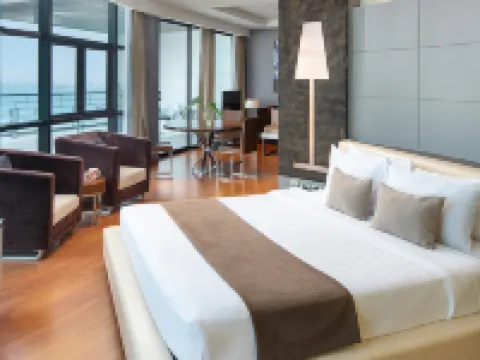 โรงแรมเดอะ ซายน์ โรงแรมในพัทยา