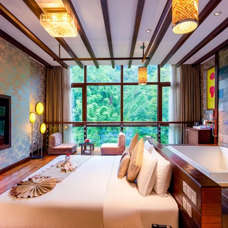 China Railway Huashuiwan Hot Spring Hotel