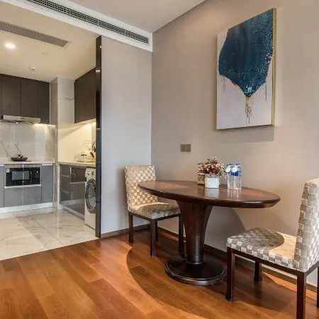Monterey Apartment Отели рядом с достопримечательностью «Книжный магазин Eslite»