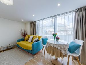 Mitt Boutique Theme Apartment (Zhuhai Huafa Shopping Mall Store)