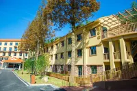 Jiujiang Bohe Cuizhu Mountain Villa Hotel