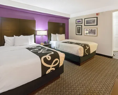 鳳凰城斯科特斯德拉昆塔温德姆套房酒店 斯科特斯德酒店