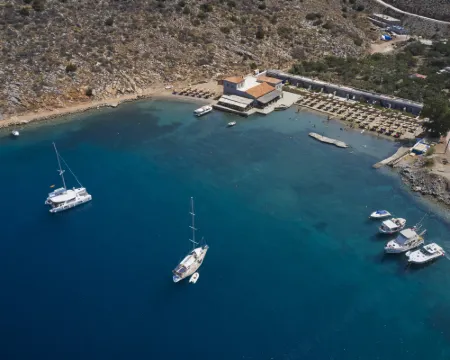 Mandraki Beach Resort - Adults Only Hotels in Hydra