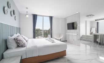 Tree Tara Hotel -