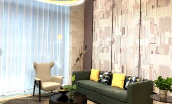 City Comfort Inn Hotel (Wuzhou Cenxi Tanhua Bus Station)