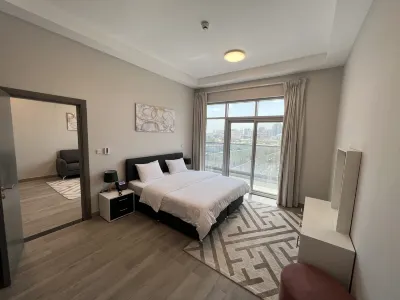 Penrose Place Service Apartment By MIE Holiday Homes Hôtels à : Ghantoot