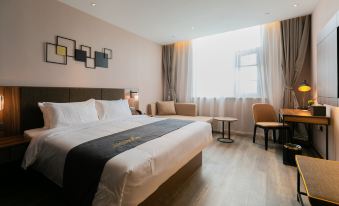 Homeinn Plus Hotel (Nantong Haimen Fujiang Road)