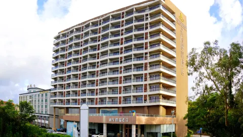 Galaxy Bay Hotel in Yangxi County