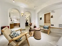 Burqin Mibei Boutique Homestay (Russian Style Pedestrian Street Branch)