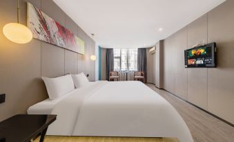 Jinglong Yingtian Business Hotel