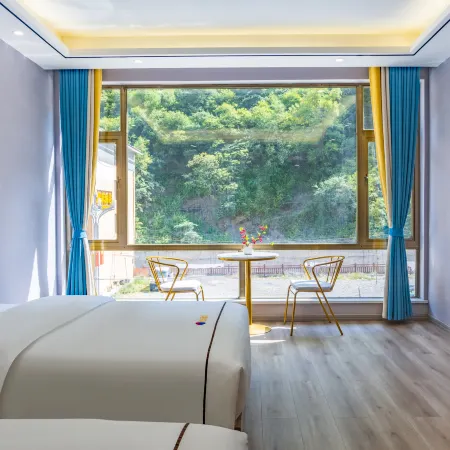 Songpan Sunrise Hotel