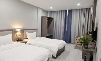 Pengze Yunhe Business Hotel