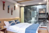 Huoshan Canyon Inn (Liuwanqingxia Scenic Area) - pet friendly