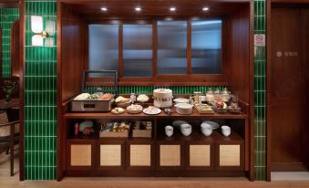 Wuyu Hotel (Happy Valley Lijia Children's Hospital)