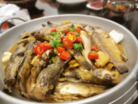 Cloud RAINBOW· Monet Garden · Stream Tracing Resort Homestay