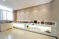 City Comfort Inn Hotel (Yichang Zhijiang Qixing Square Guomao)